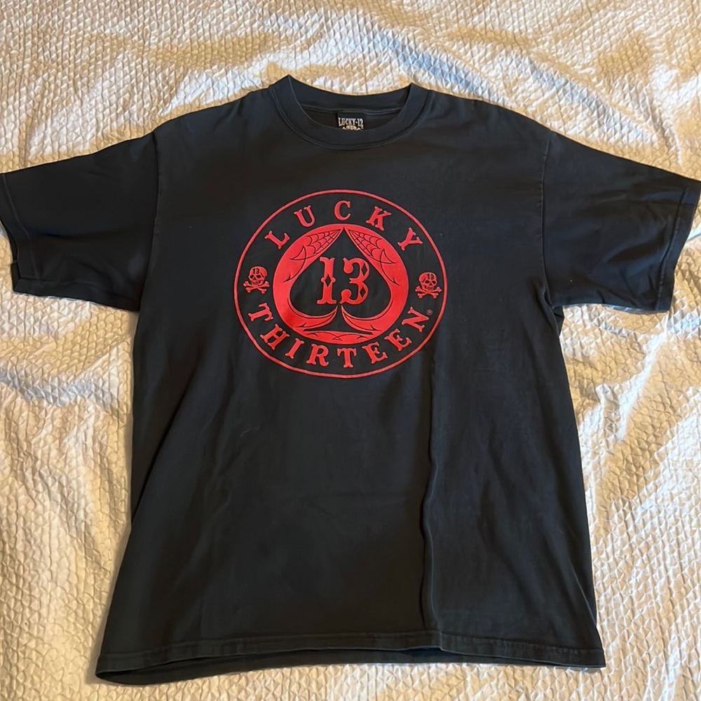 Black tshirt